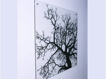 Картина на стекле - Дерево