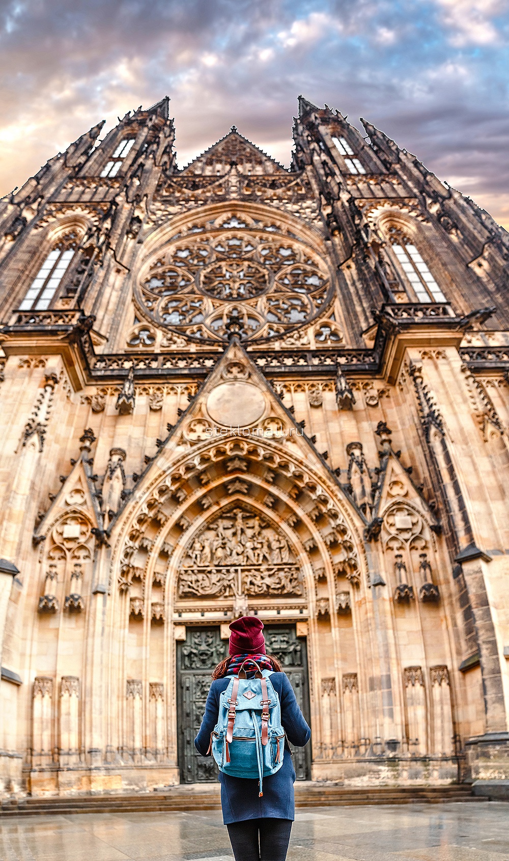 Дверь Девушка на фоне собора Святого Вита в Праге D_788844622 превью слайда 2